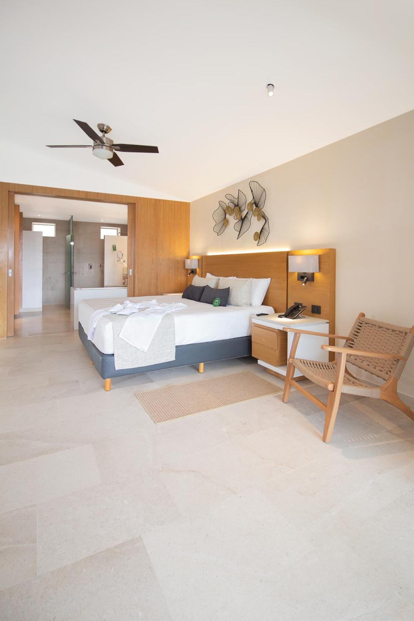 ซันเซ็ต พลาซา บีช รีสอร์ต แอนด์ สปา Hotel ปูแอร์โตบาญาร์ตา ภายนอก รูปภาพ